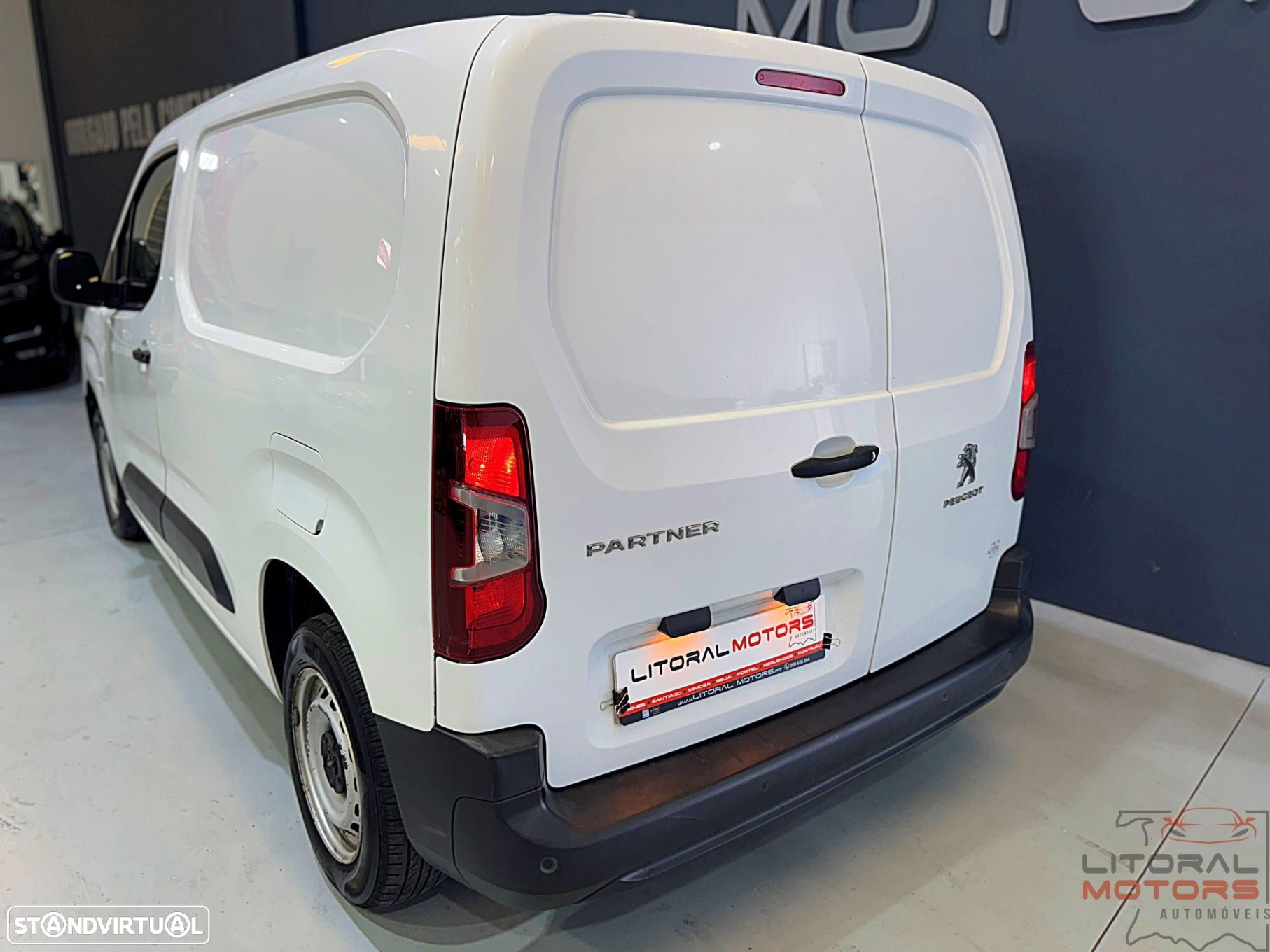 Peugeot Partner 1.5 BlueHDi Premium Standard - 9