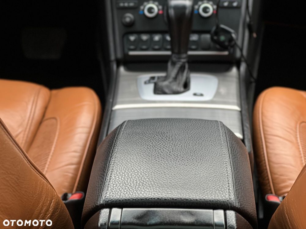Volvo XC 90 D5 AWD Executive - 36