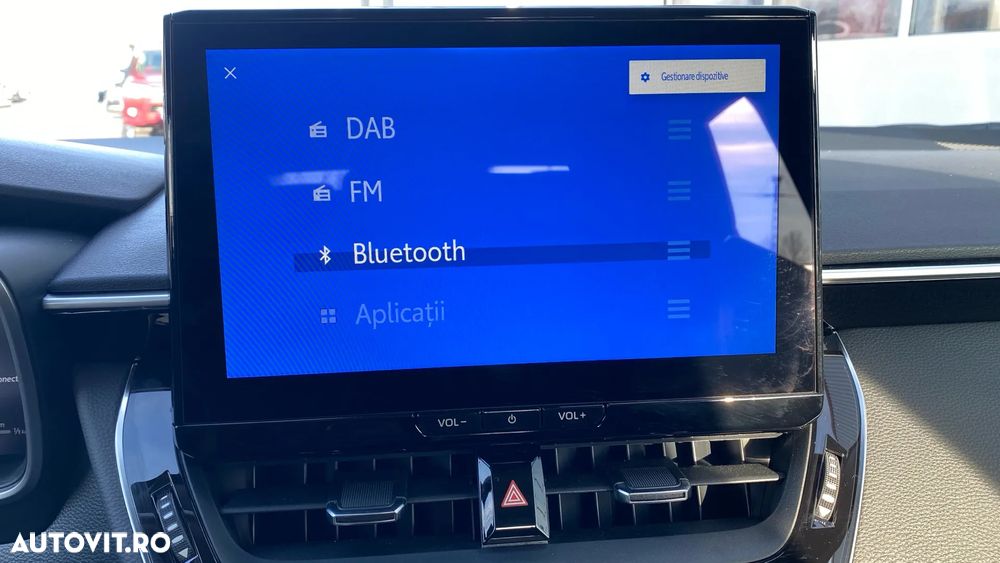 Toyota Corolla 1.8 HSD Business - 17