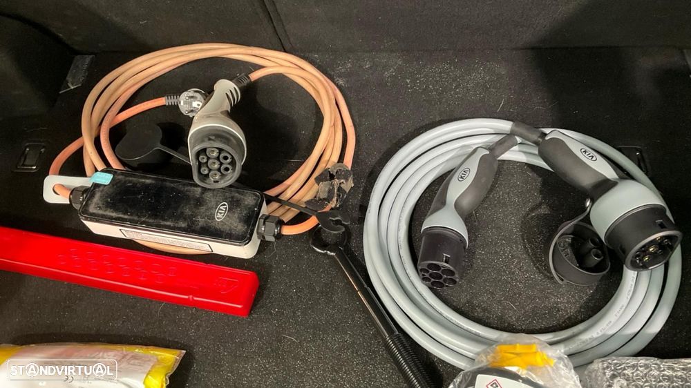 Kia XCeed 1.6 GDi PHEV First Edition - 56