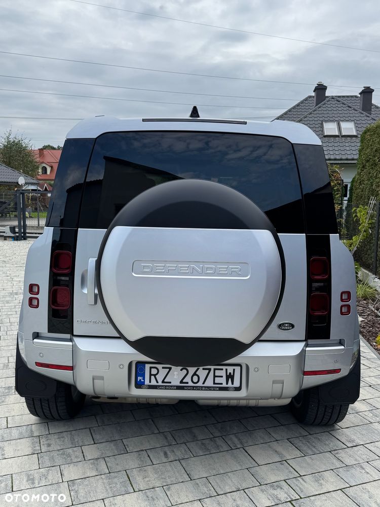 Land Rover Defender 3.0 D250 mHEV HSE - 4