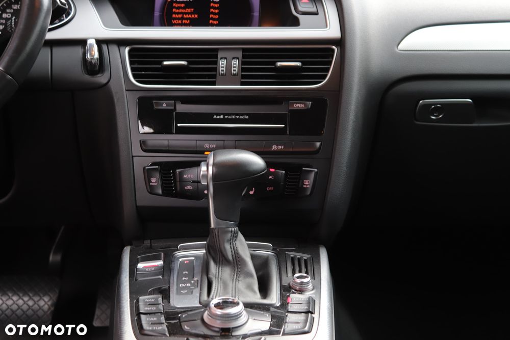 Audi A4 Avant 2.0 TDI DPF multitronic Ambiente - 14