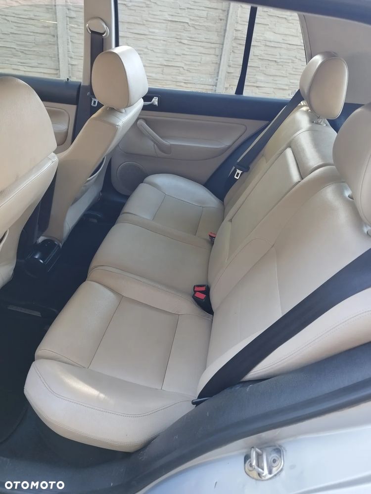 Volkswagen Golf 2.0 Highline - 8