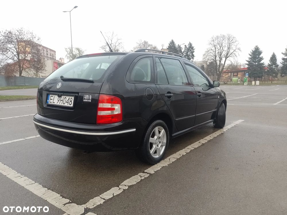 Skoda Fabia - 6