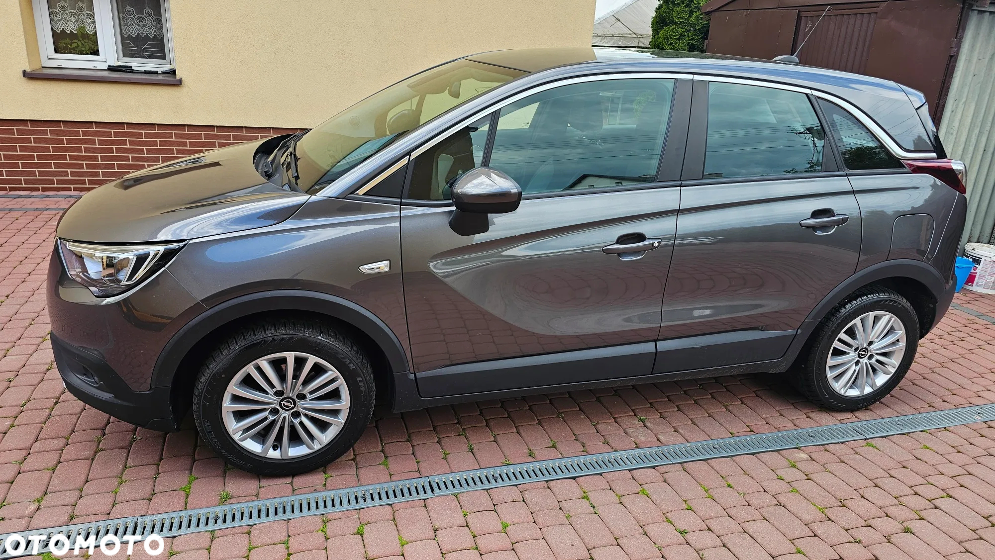 Opel Crossland X - 14