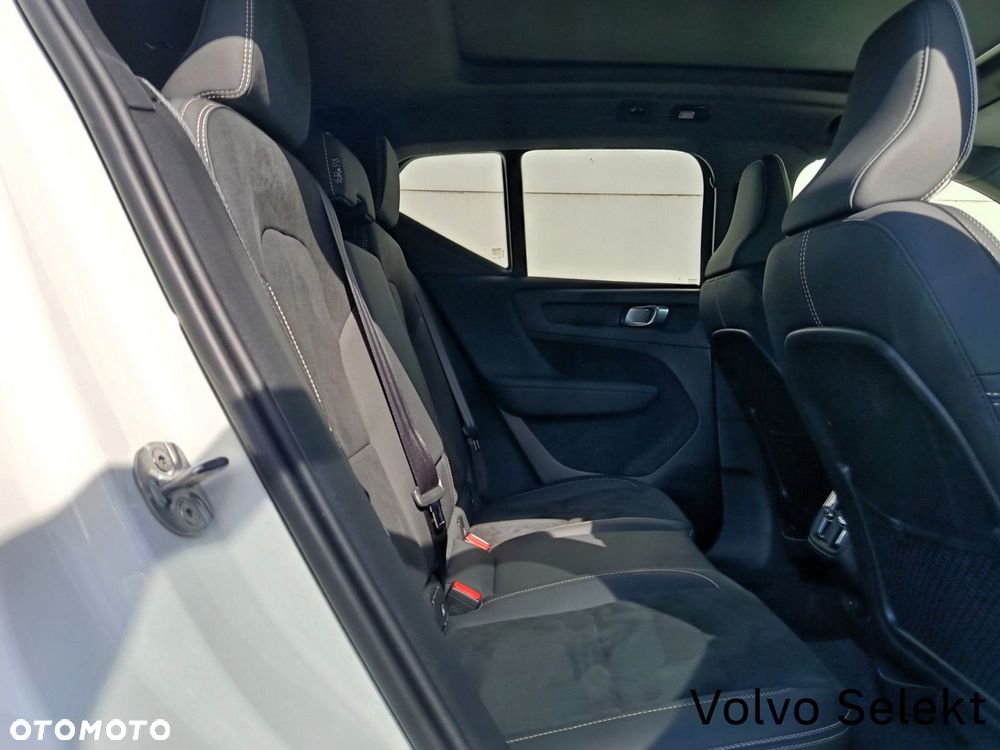 Volvo XC 40 - 16