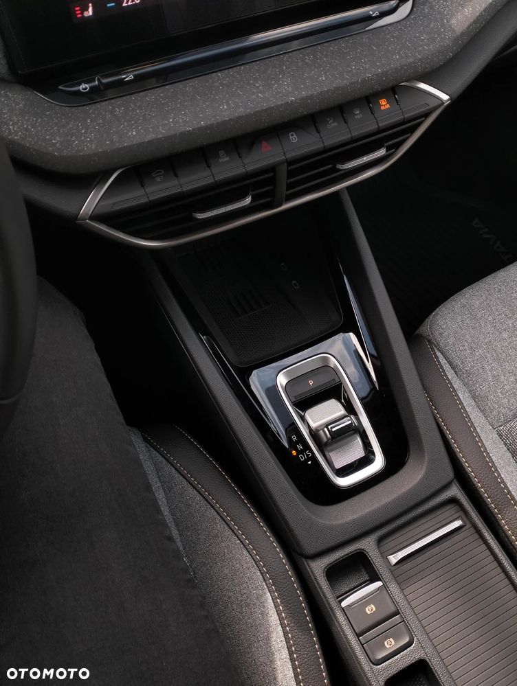 Skoda Octavia 1.5 TSI mHEV Selection DSG - 38