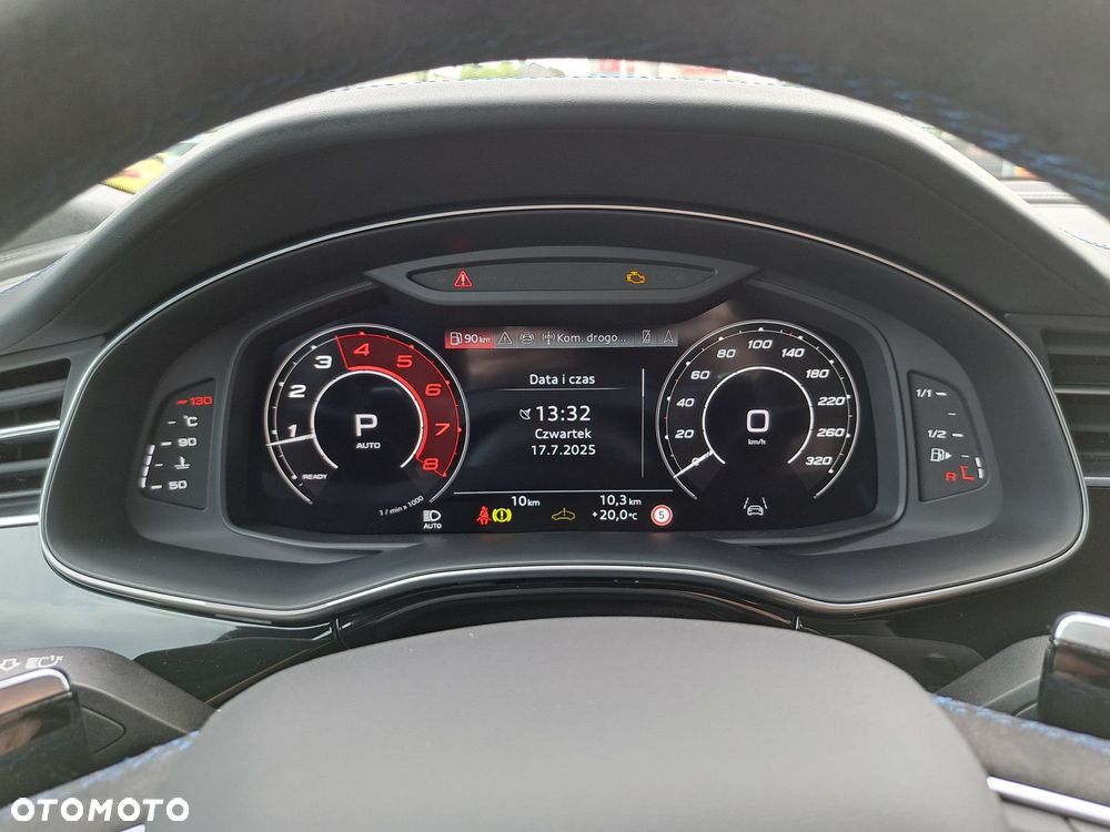 Audi RS Q8 - 24