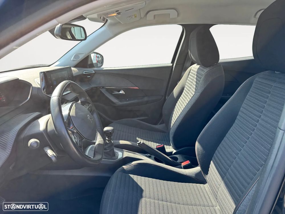 Peugeot 2008 1.2 PureTech Active Pack - 10