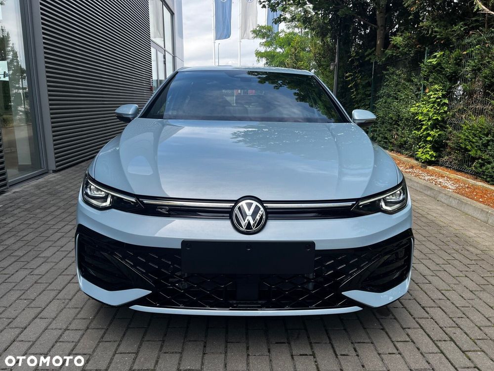 Volkswagen Golf 1.5 eTSI mHEV R-Line Plus DSG - 13