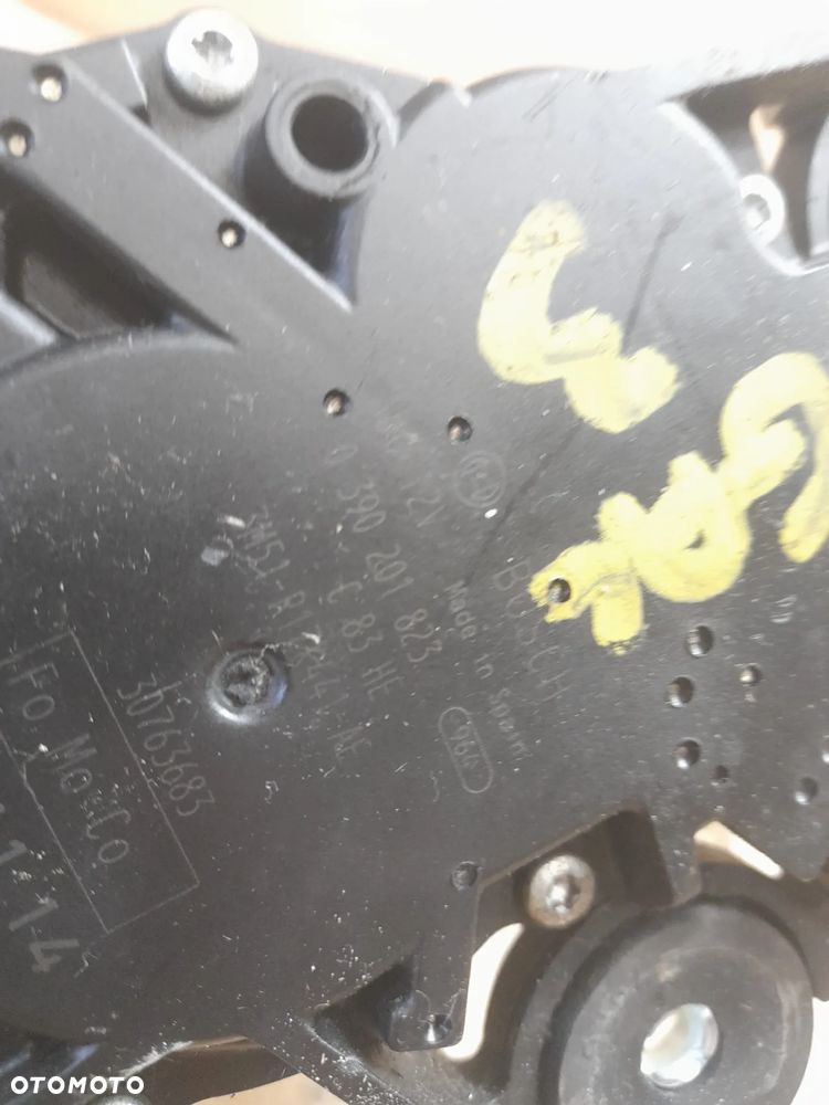 VOLVO V50 SILNICZEK WYCIERACZKI 0390201823 - 6