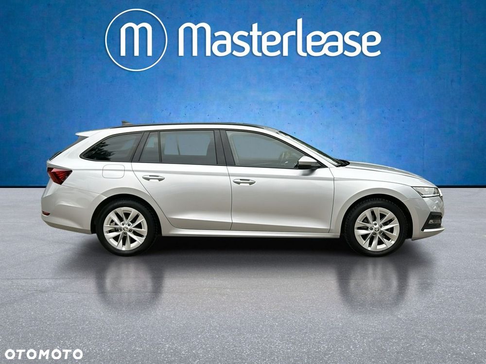 Skoda Octavia - 4