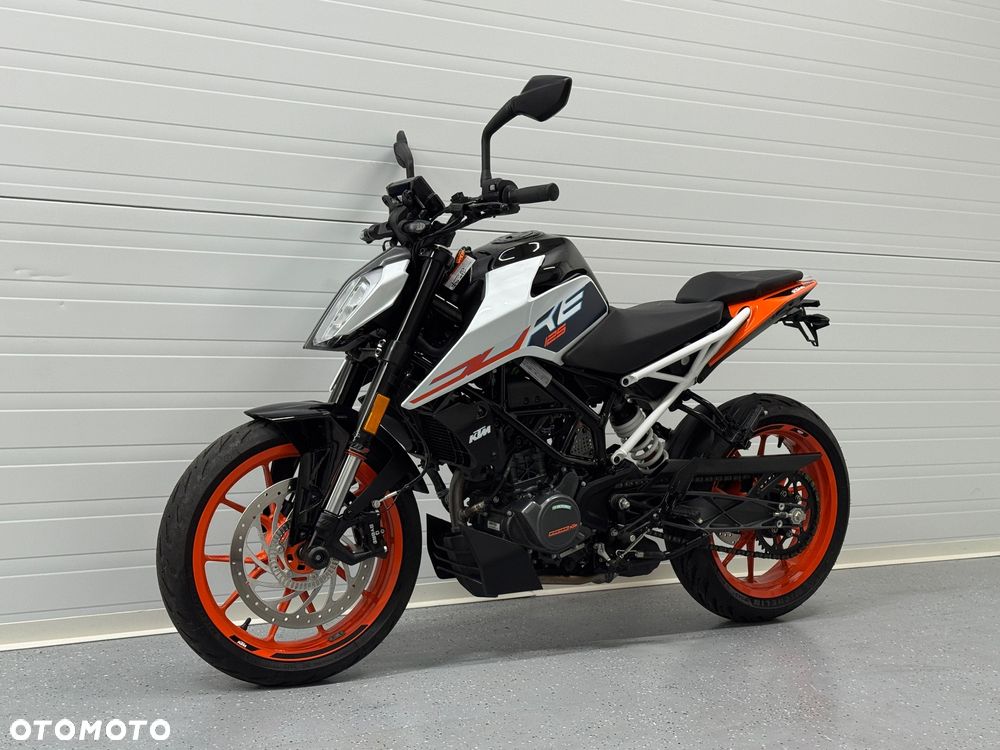 KTM Duke - 13