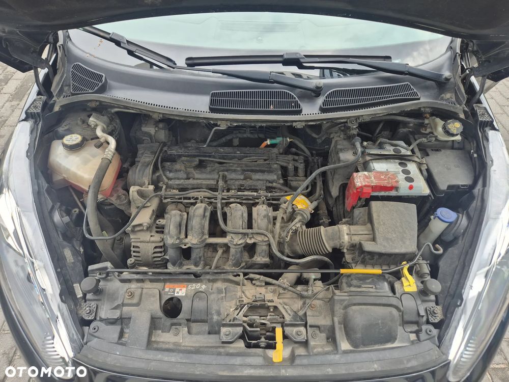 Ford Fiesta 1.25 Trend - 13