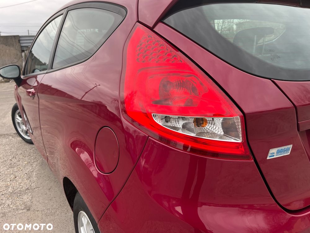 Ford Fiesta 1.25 Viva - 11