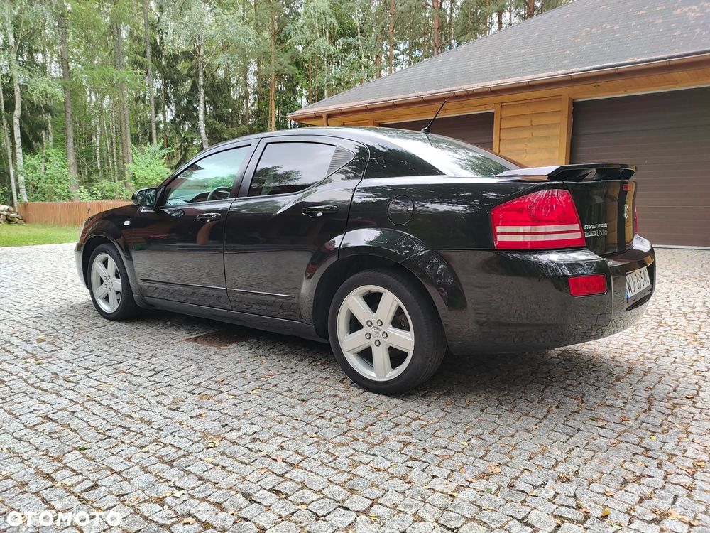 Dodge Avenger 2.0 CRD SXT - 1