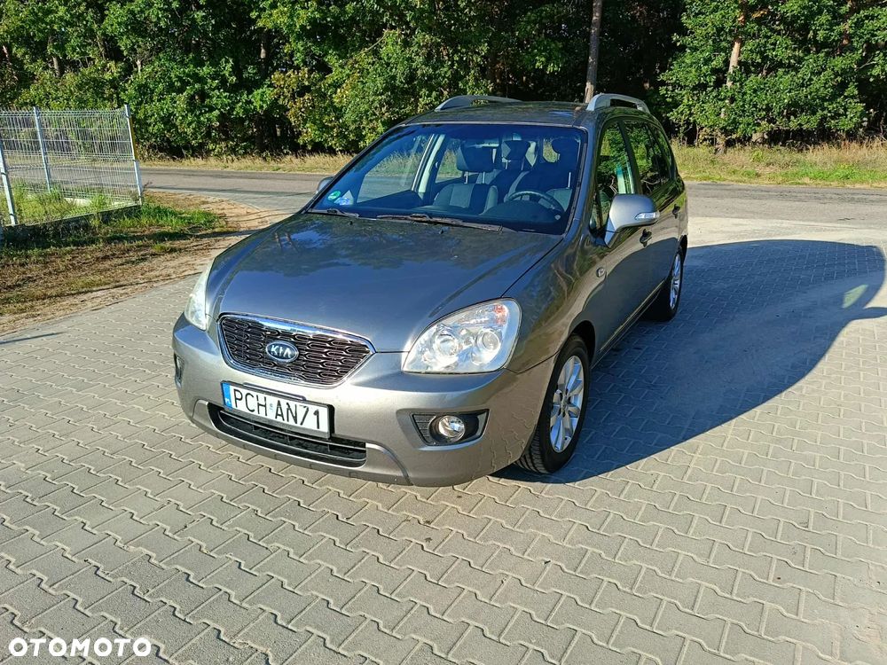 Kia Carens 1.6 Tour - 1