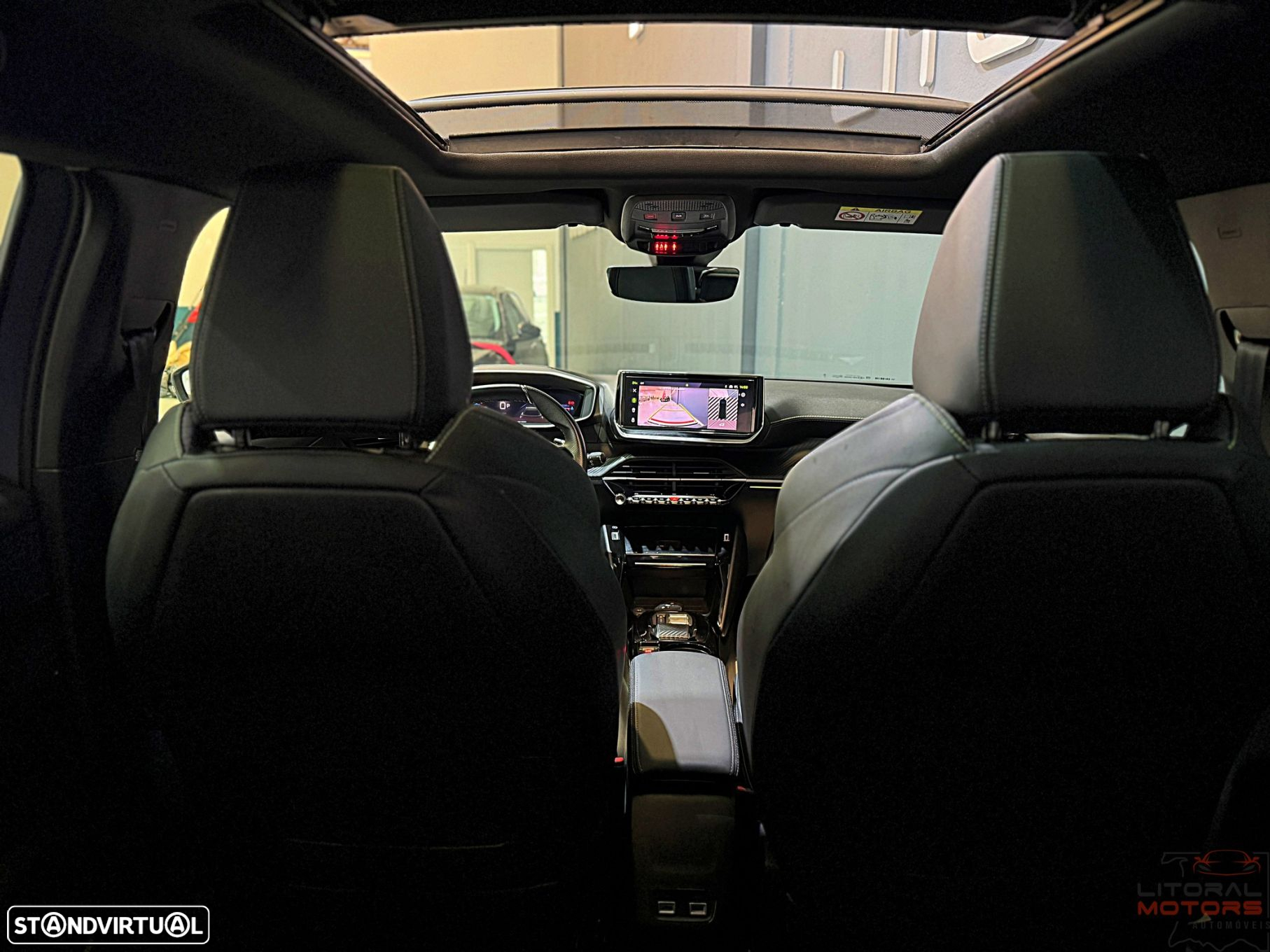 Peugeot 2008 1.2 PureTech GT EAT8 - 37
