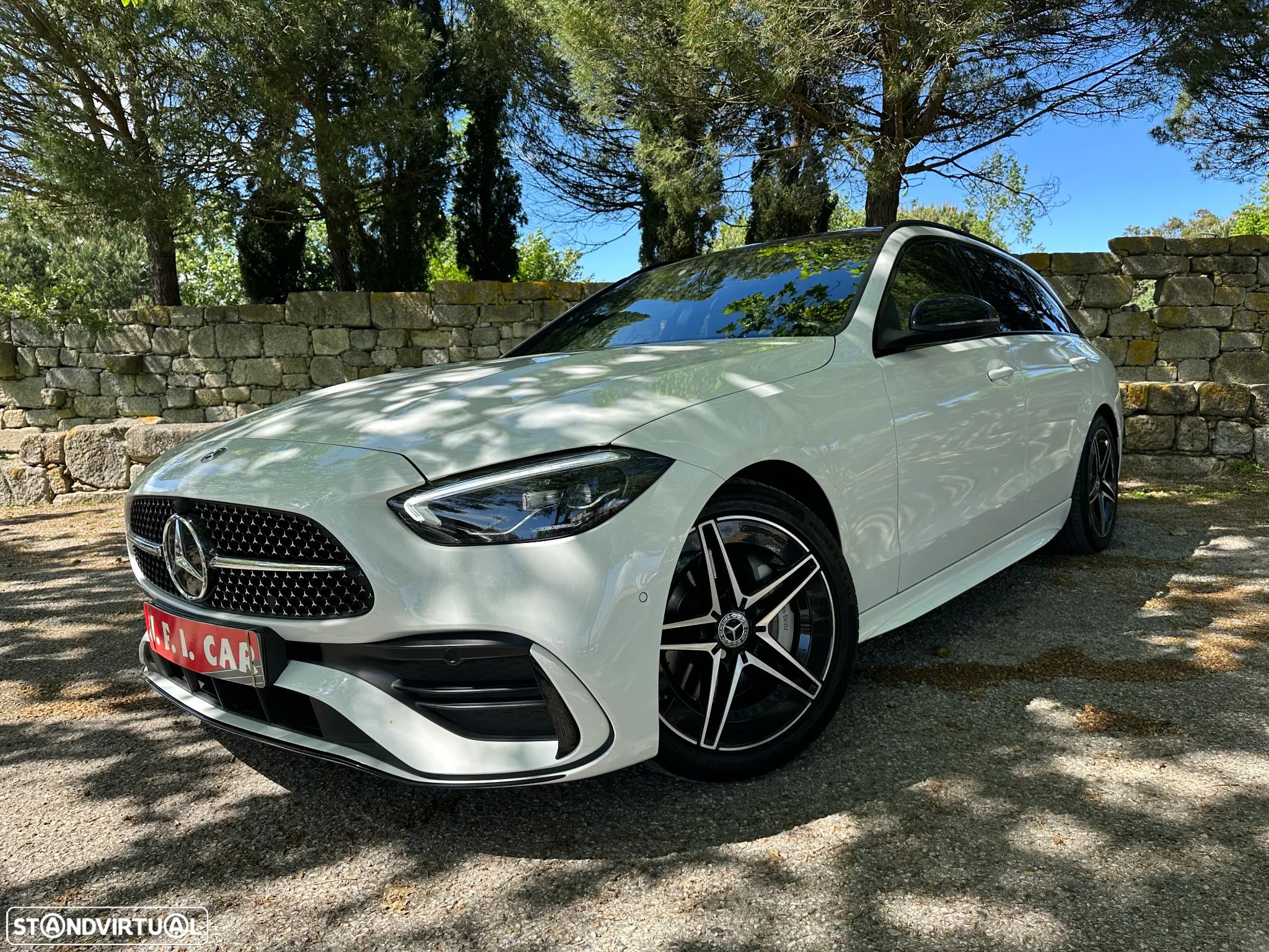 Mercedes-Benz C 220 d AMG Line - 1