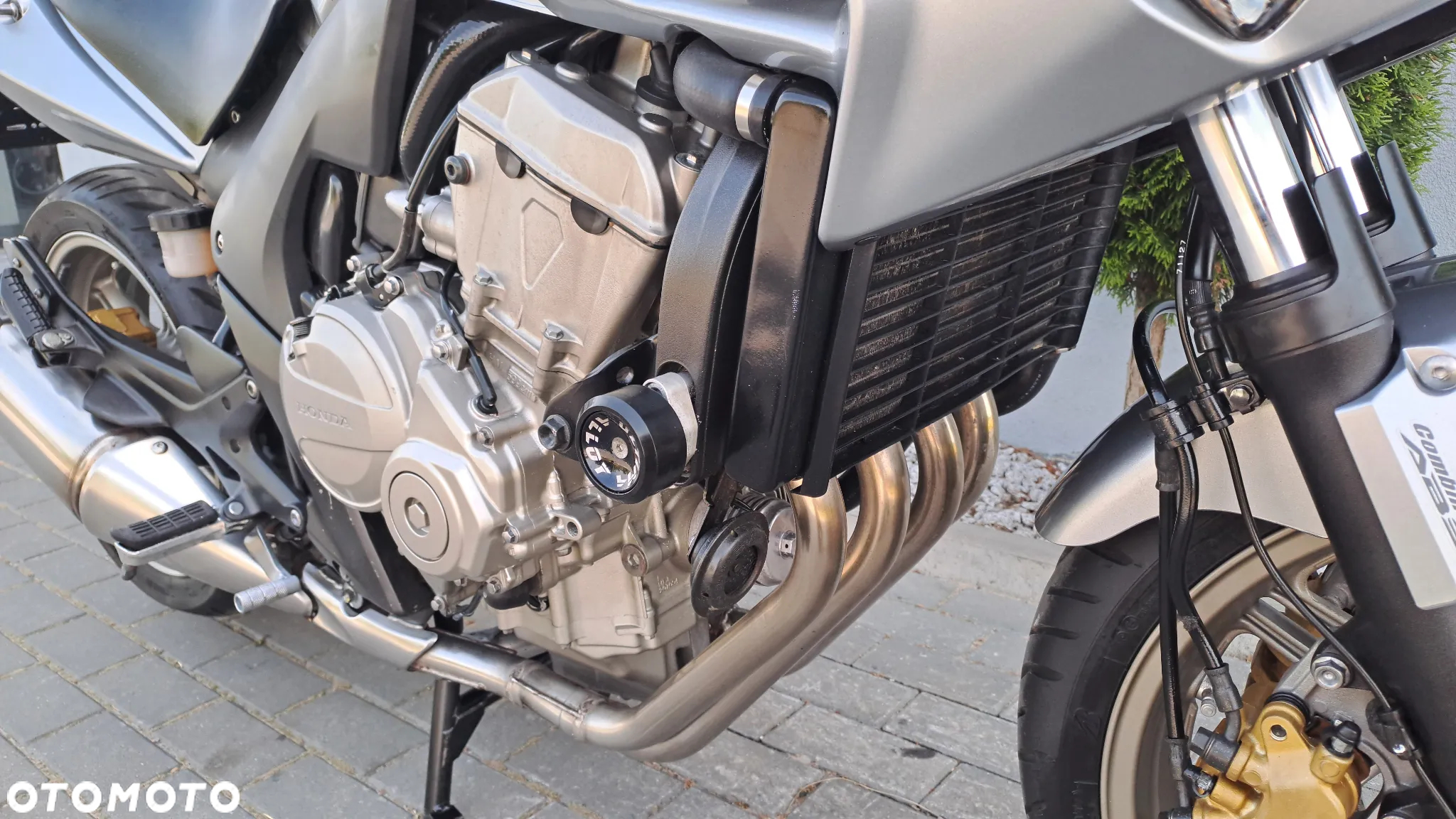 Honda CBF - 13