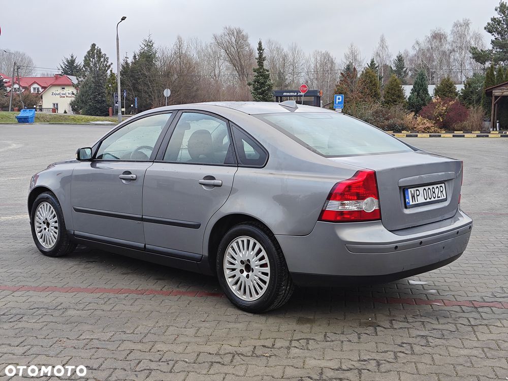 Volvo S40 2.4 Momentum - 4