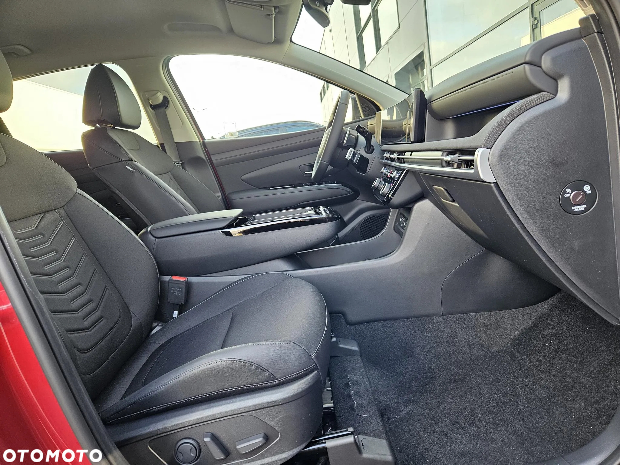 Hyundai Tucson 1.6 T-GDi HEV Executive 2WD - 12