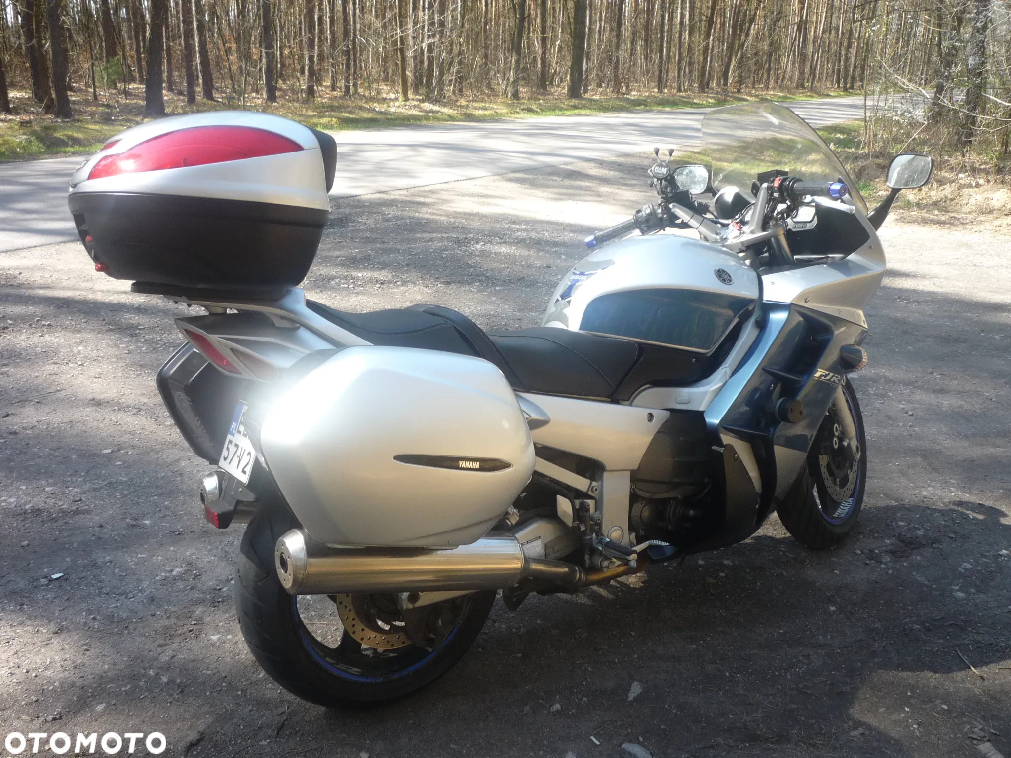 Yamaha FJR - 7