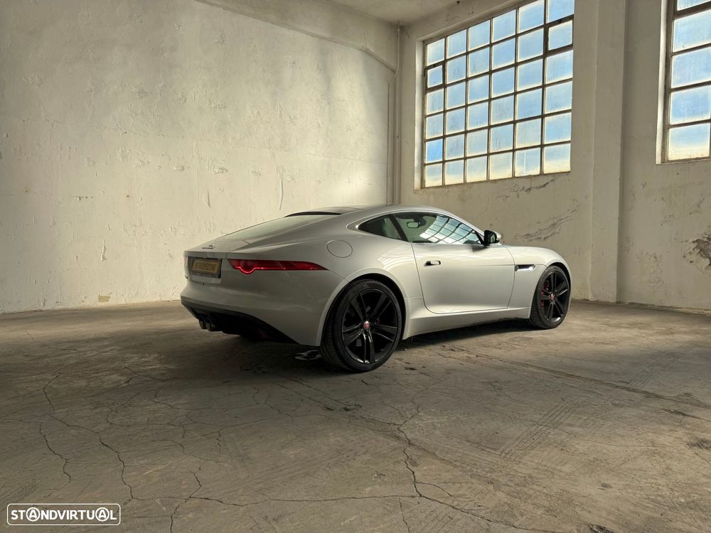Jaguar F-Type 3.0 V6 S/C Auto - 11