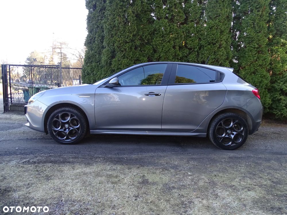 Alfa Romeo Giulietta 2.0 JTDM 16V Sport - 4