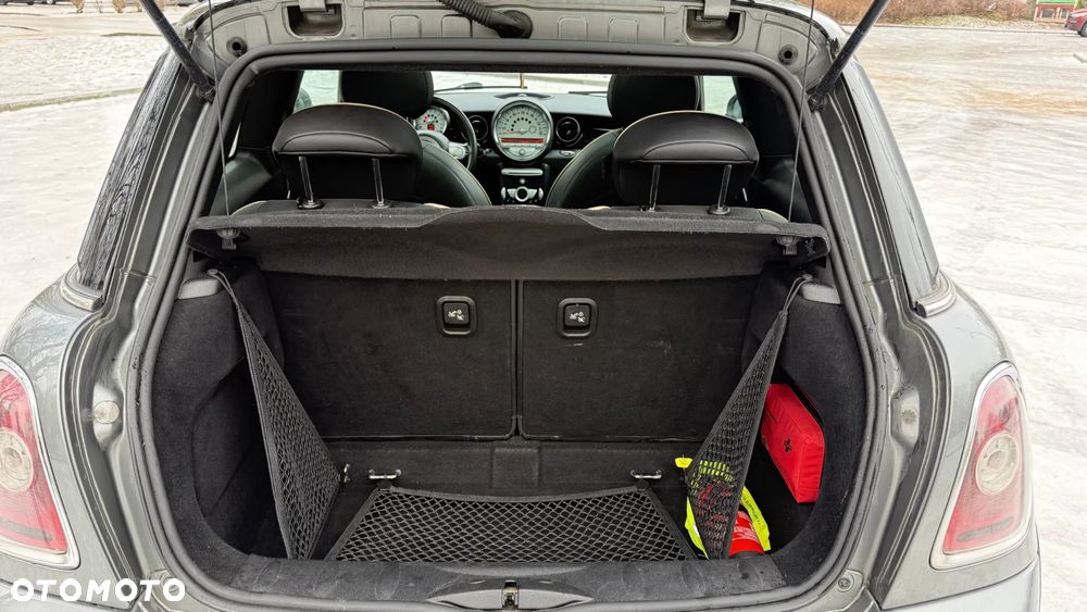 MINI John Cooper Works Standard - 21