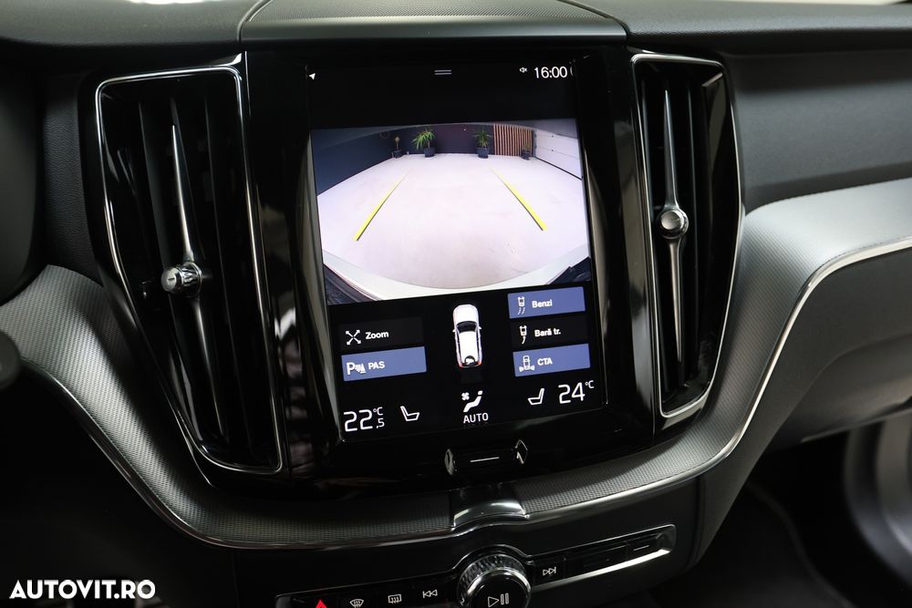 Volvo XC 60 Recharge T8 Twin Engine eAWD Inscription - 18