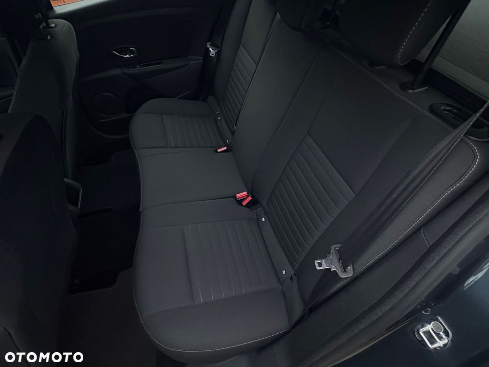 Renault Megane 1.6 16V 110 Paris Business - 23