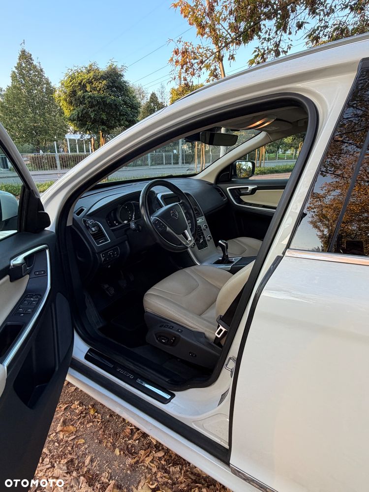 Volvo XC 60 - 13