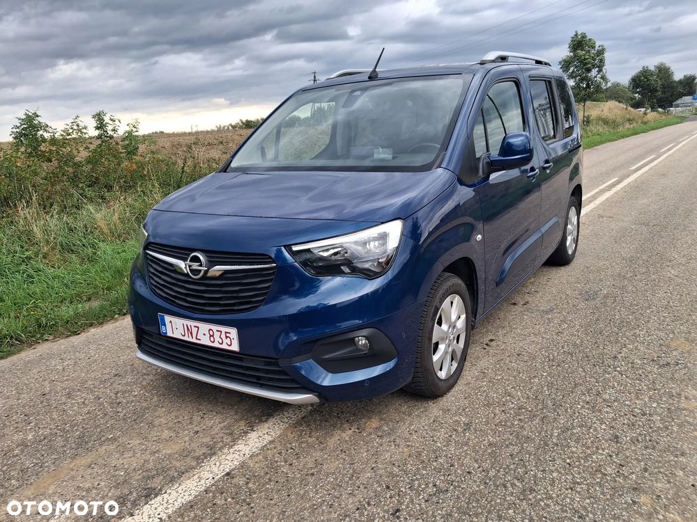 Opel Combo 1.5 D Start/Stop Elegance - 2