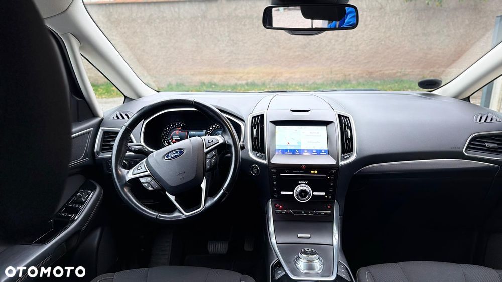 Ford S-Max 2.0 EcoBlue Titanium - 36