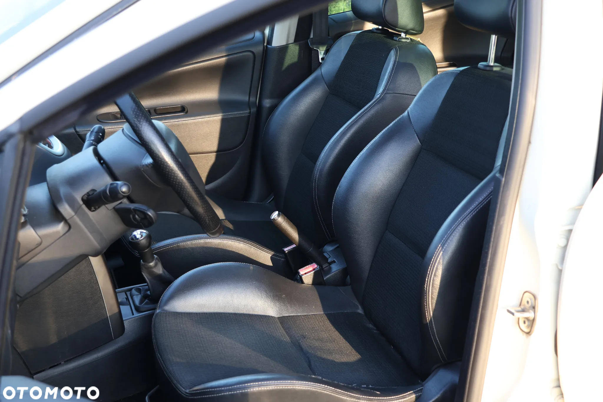 Peugeot 207 Outdoor 1.6 HDi - 30