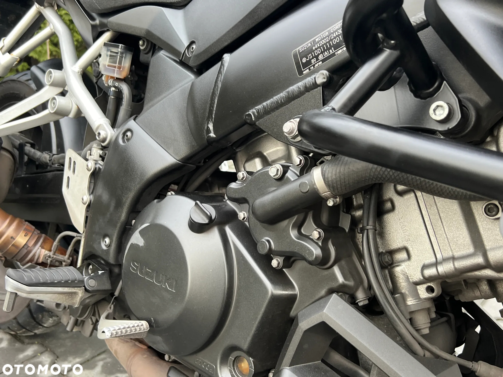 Suzuki V-STROM - 19