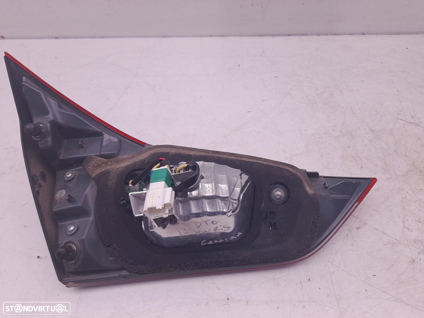 Farolim direito TOYOTA Auris Hatchback (_E18_) - 2