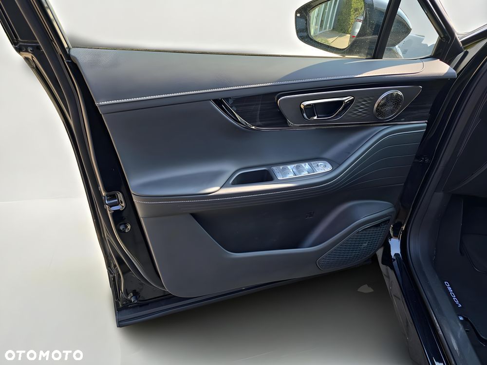 Omoda 5 1.5 T-GDI Hybrid Premium DHT - 12