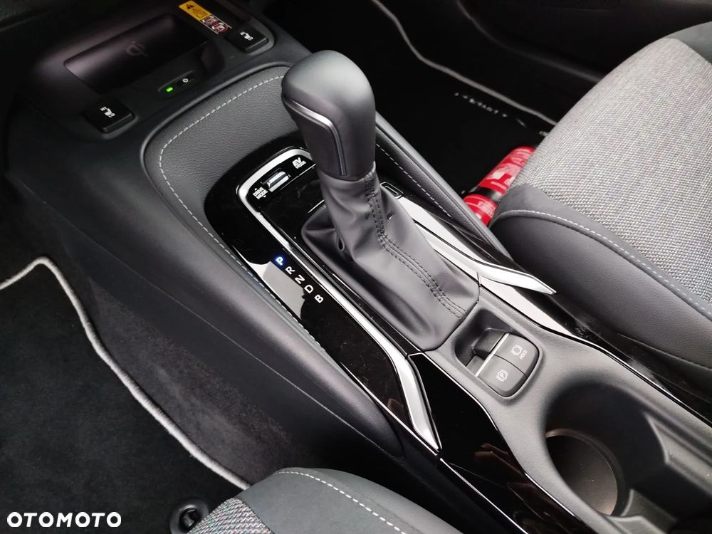 Toyota Corolla 2.0 Hybrid Style - 14