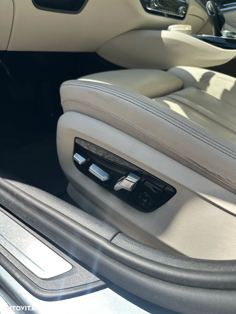 BMW Seria 5 530i xDrive AT - 20