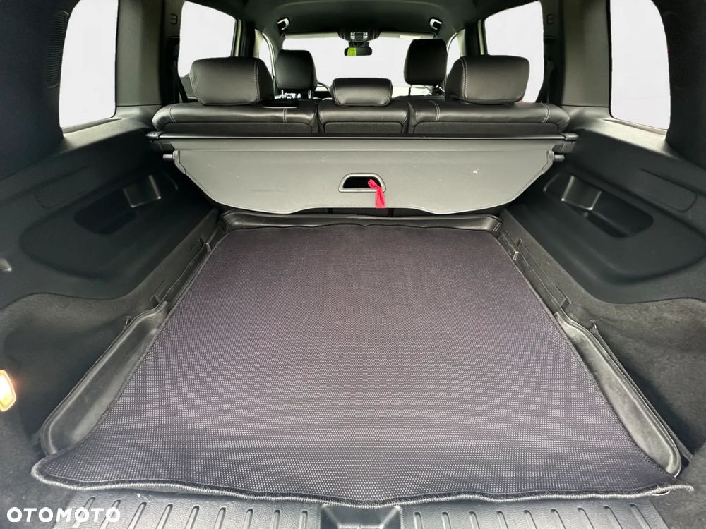 Mercedes-Benz GLB 200 Style 7G-DCT - 25