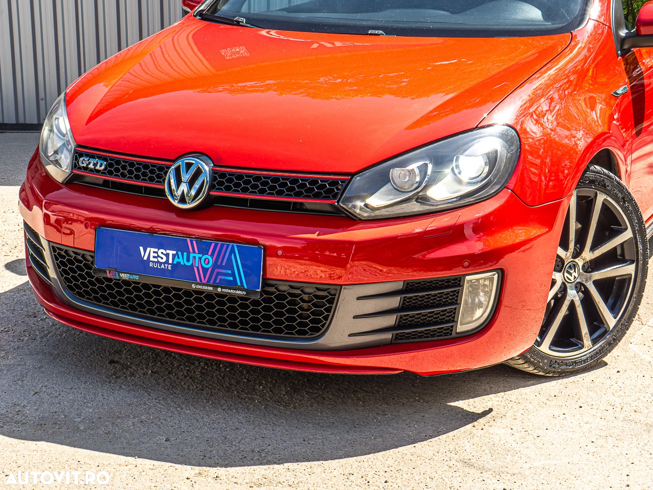 Volkswagen Golf 2.0 DPF GTD DSG - 40