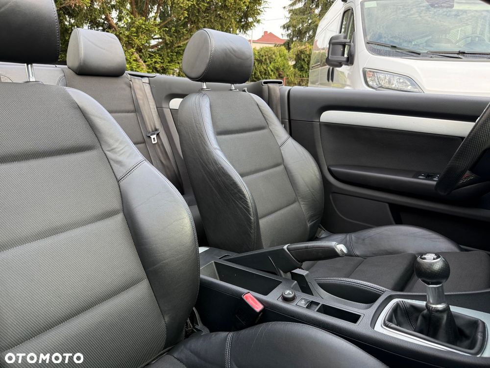 Audi A4 Cabrio 1.8 T - 9