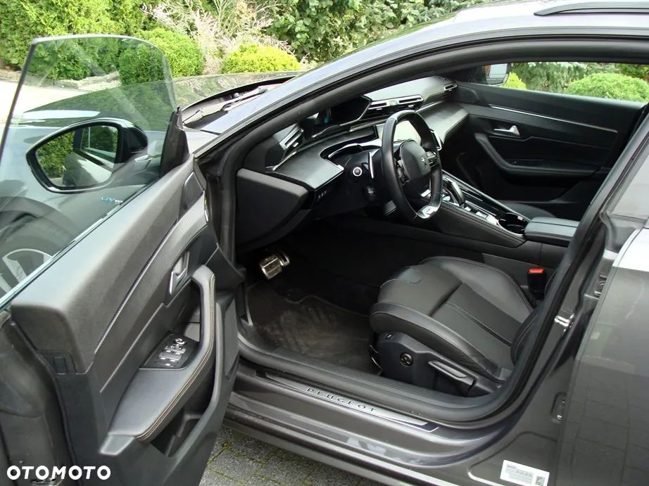 Peugeot 508 SW Plug-In Hybrid 225 e-EAT8 GT - 18