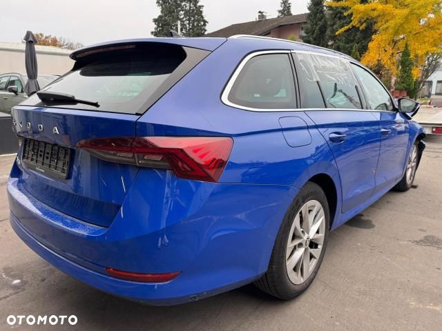 Skoda Octavia 2.0 TDI DSG Style - 4