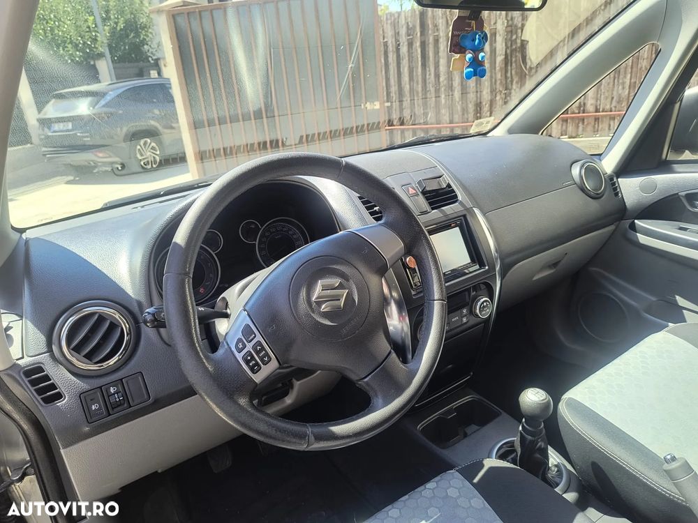 Suzuki SX4 1.6 GS 4WD ESP - 6