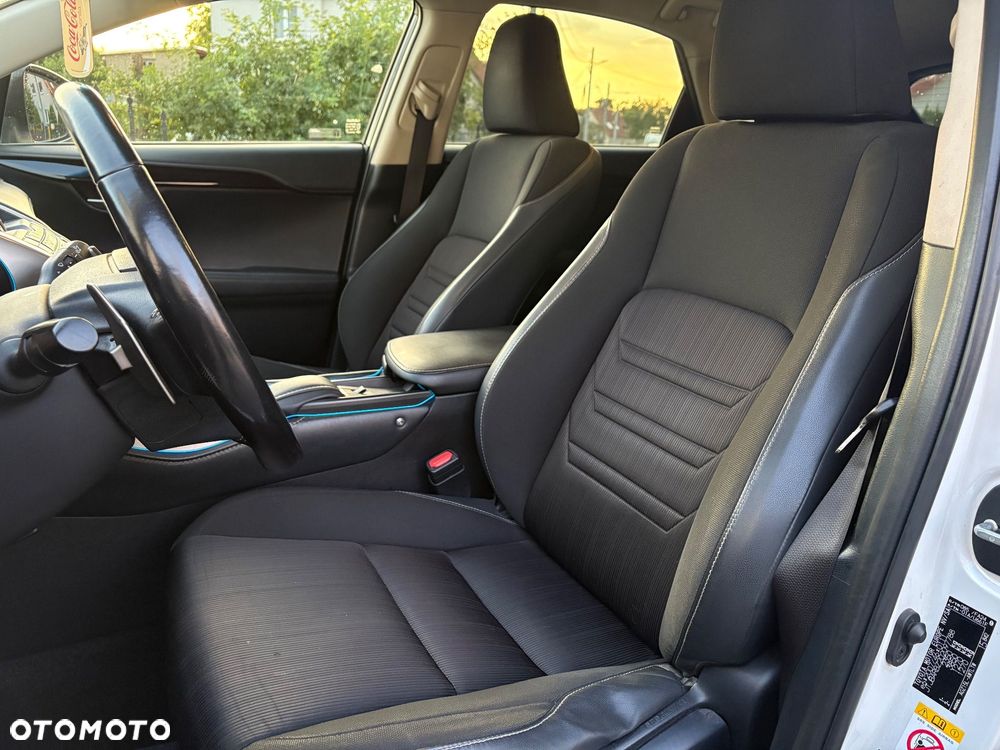 Lexus NX 200t Elite AWD - 7