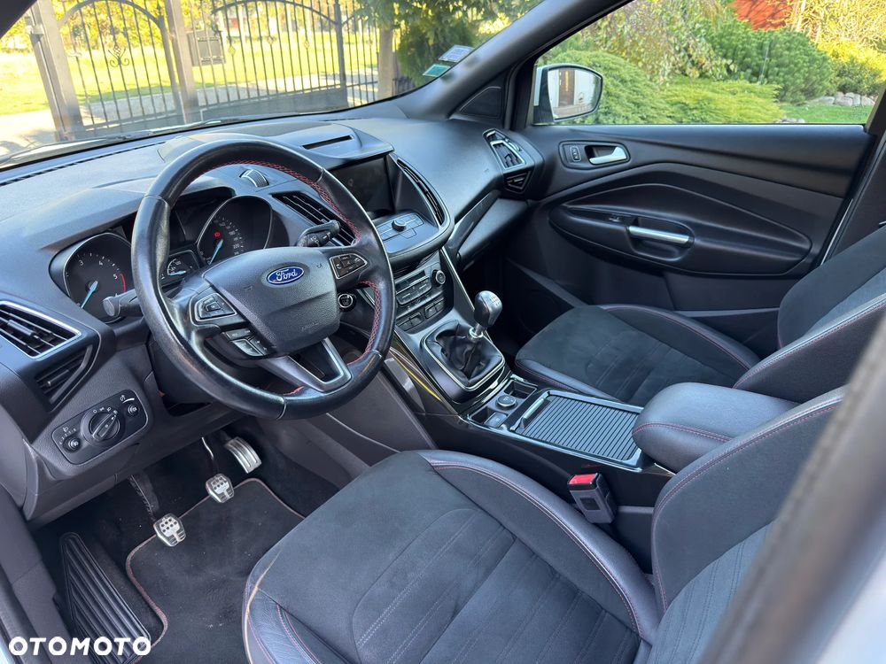 Ford Kuga 2.0 TDCi FWD Edition - 18