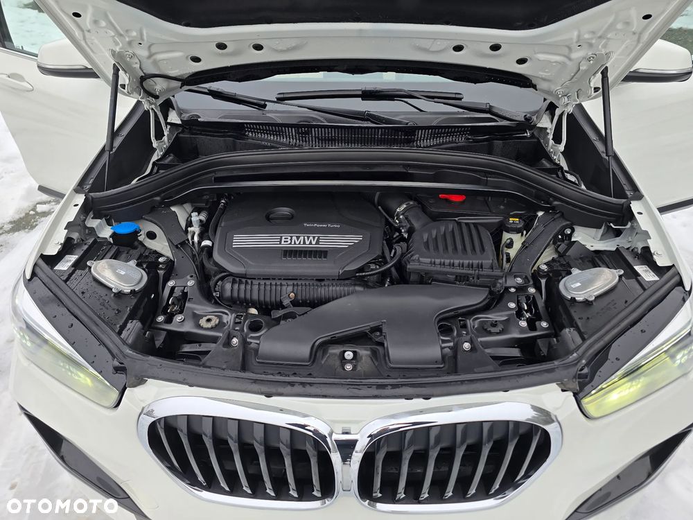 BMW X1 xDrive25i xLine sport - 28